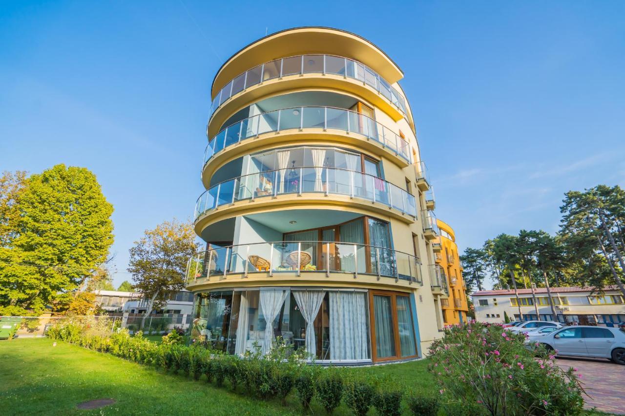 Vip Panorama Luxury Apartment Siófok Eksteriør bilde