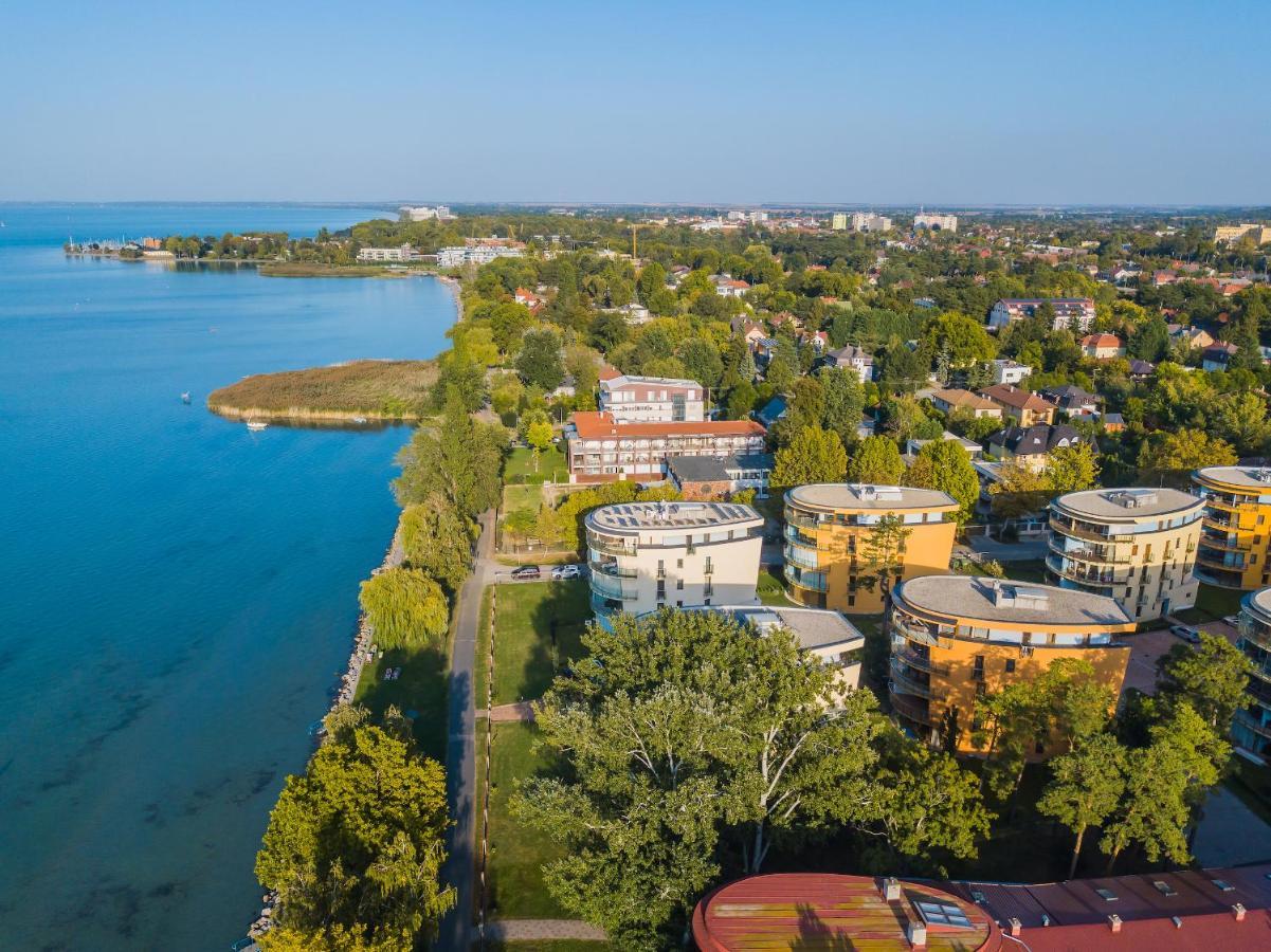 Vip Panorama Luxury Apartment Siófok Eksteriør bilde